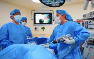 Silver Cross surgeons get big assist from 'robots'